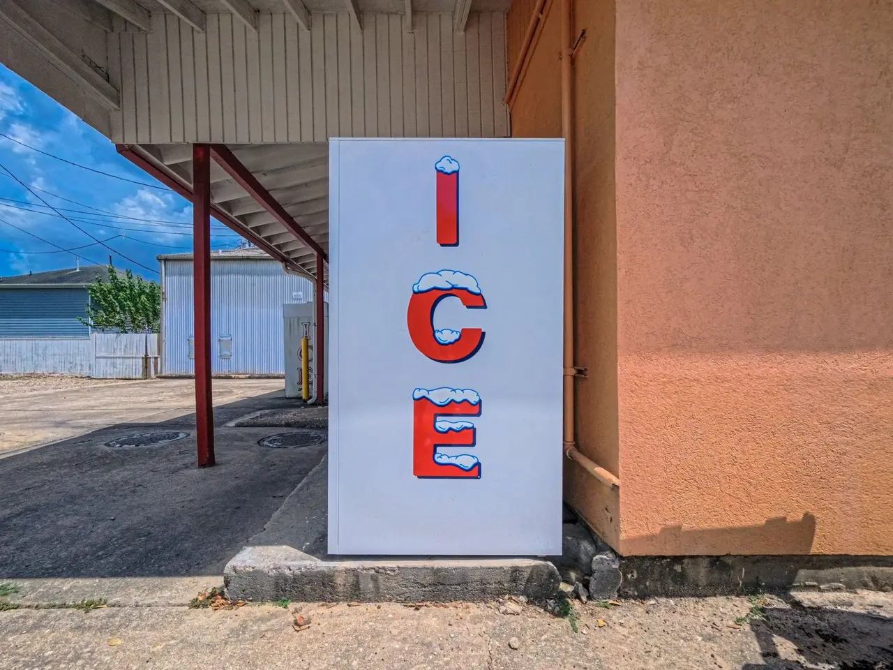 Standalone Ice Maker Repair in Oklahoma